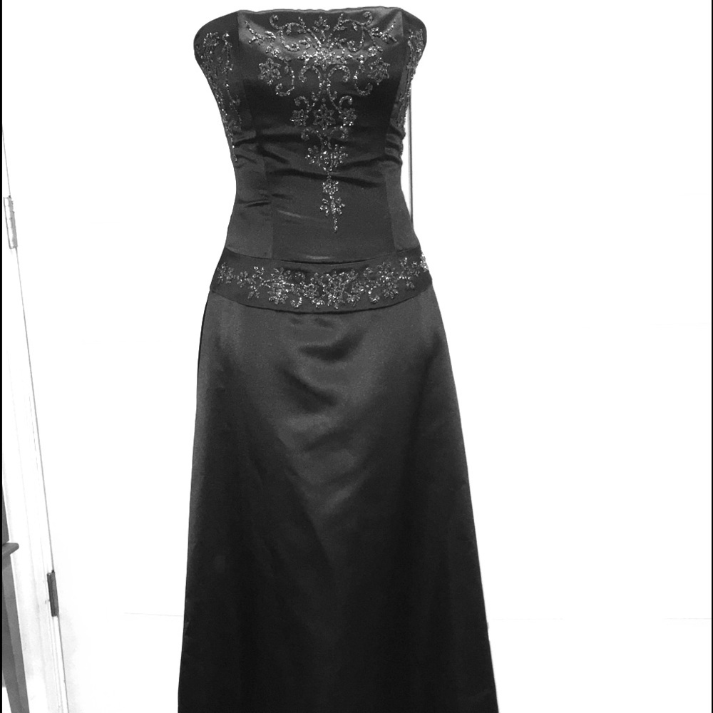 Strapless Gown